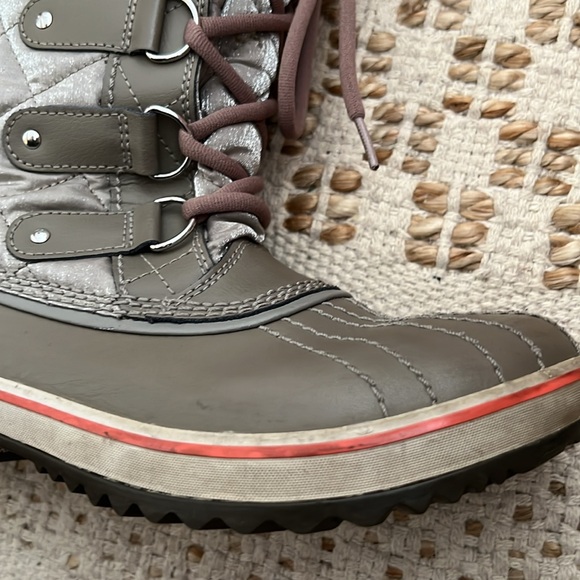Anthropologie Sorel Tofino Boots size 7.5 - Picture 6 of 7